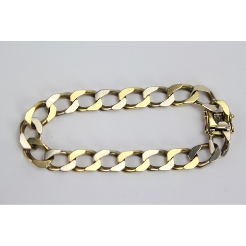 113 - A Gentleman's 18ct Gold Curb Link Bracelet with Safety Clasp. 41.26grams.