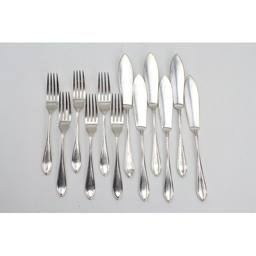 45B - Edward Viners of Sheffield Silver Fish Knives & Forks, Thread Edge, Point & Cut Shoulders. (6 of Eac... 