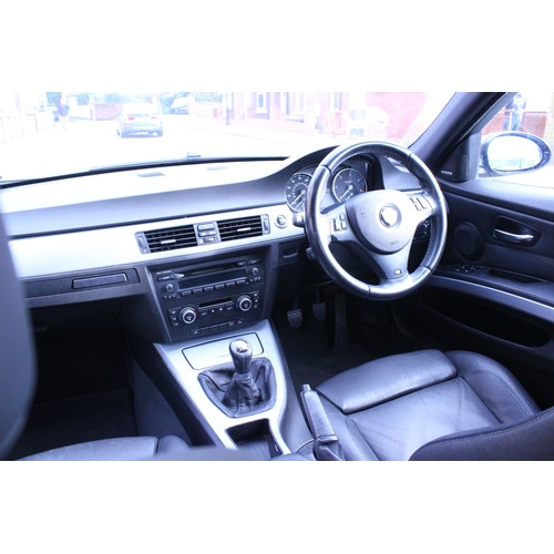 225 - A 2008/08 BMW 320D M Sport Saloon Manual 6 Speed finished in Black with Black leather, spec includes... 