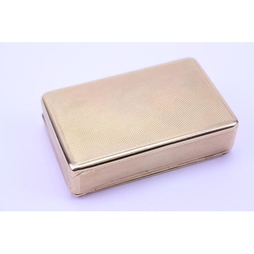188 - A Georgian 18ct Gold snuff box, made by John Linnet 1823, Sheffield & London Hallmark. The box is en... 