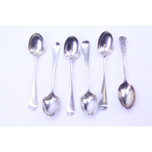41 - 5 x Silver George Adams Egg Spoons with Stag Crest along with one other. Weighing: 92 grams.