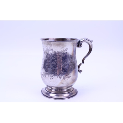 6 - A Silver & engraved Edwardian Georgian designed Mug with Flying Scroll Handle. Weighing: 151 grams.