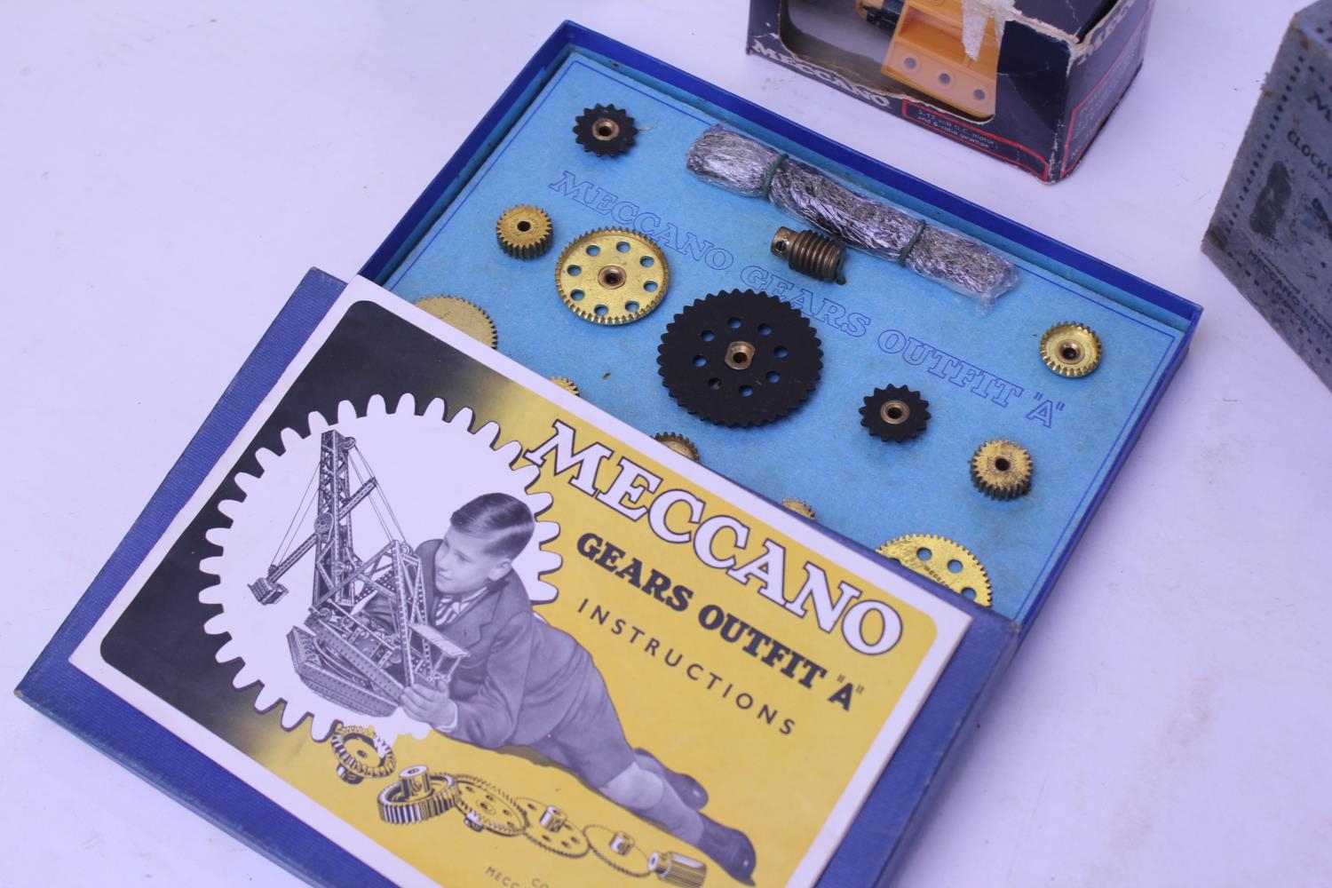 A 1950s Meccano Gears Outfit A, a 11057 Power Drive Unit & 2 x Pre War