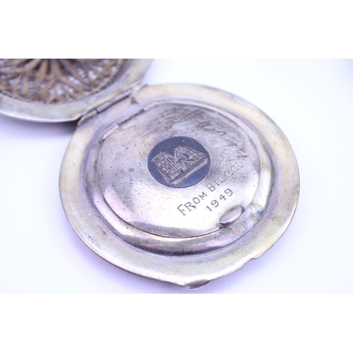 5 - A Collection of Silver items along with a 1940s Silver coloured Compact.