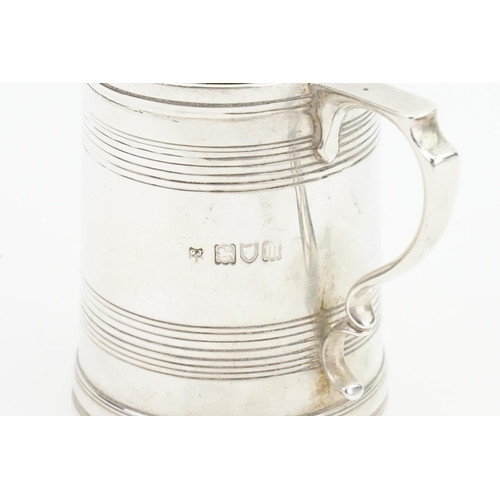 40 - A 1907, George Jackson & David Fullerton - Josiah Williams & Co, Silver Georgian Design Mug. London ... 