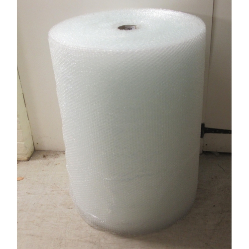 172 - A 100m roll of bubble wrap