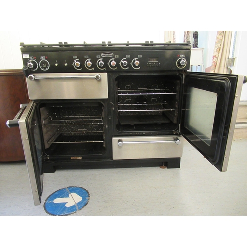 18 - A Range Master gas powered cooker  37