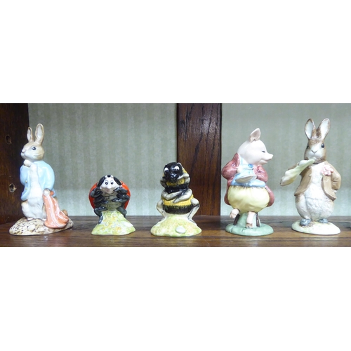 25 - Royal Albert china Beatrix Potter figures: to include 'Foxy Reading'  4.5