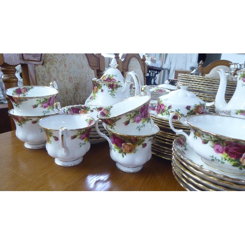 19 - Royal Albert china Old Country Roses pattern tableware