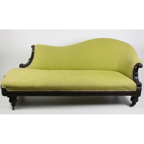 48 - A fine quality Irish carved mahogany framed Chaise Longue, in the manner of William & Gibton, co... 