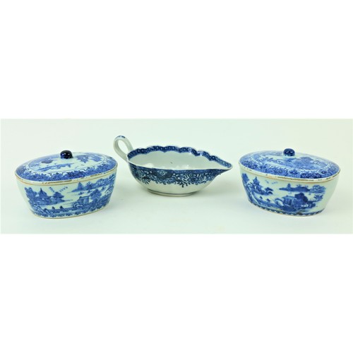 4 - A pair of Qianlong oval Chinese blue and white Sauce Tureens and Covers, decorated with figures in r... 