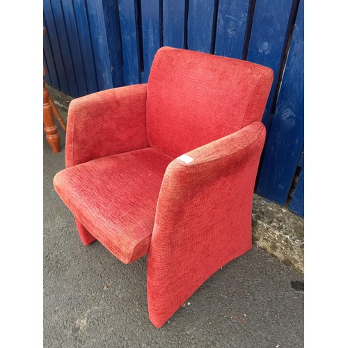 45 - AN UPHOLSTERED SIDE CHAIR
