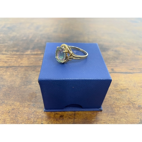 9ct Gold Mystic Quartz Ladies Ring 
Size P
3 grams