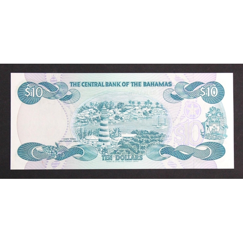 496 - Bahamas 10 Dollars issued 1984 (Law 1974), scarce signature James H. Smith, with two horizontal seri... 