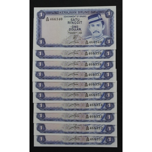 512 - Brunei 1 Ringgit (10) dated 1984, a consecutively numbered run of 10 notes, serial A/29 466331 - A/2... 