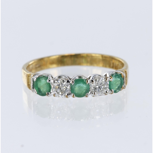 31 - 9ct yellow gold half eternity ring set with three round emeralds and two brilliant cut diamonds, tot... 
