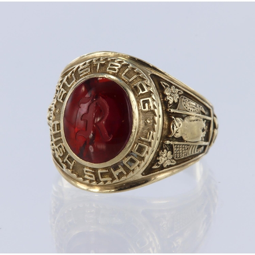 60 - 10ct yellow gold college ring set with red cabochon stone, Rustburgh Hig School 1961, finger size T/... 