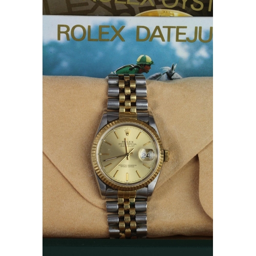 600 - Gents Rolex Oyster perpetual datejust bi-metal wristwatch with jubilee bracelet model 16233 (circa 1... 