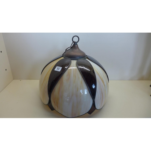 11 - A leaded glazed ceiling lamp 
38cm diameter, 35cm tall
In good condition