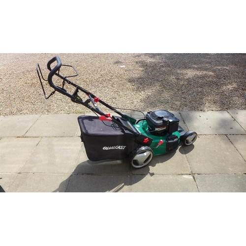 19 - A Qualcast 4-stroke petrol self-propelled lawn mower in working order QG - PM515 BDS