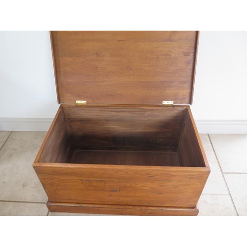 40 - A new solid oak toy storage box made by a local craftsman to a high standard, 49cm tall x 94 cm x 47... 