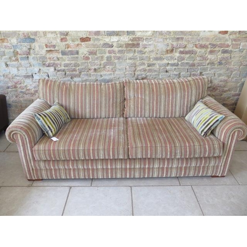 14 - A good quality Parker Knoll Canterbury grand sofa, 91cm tall x 224cm wide x 101cm deep