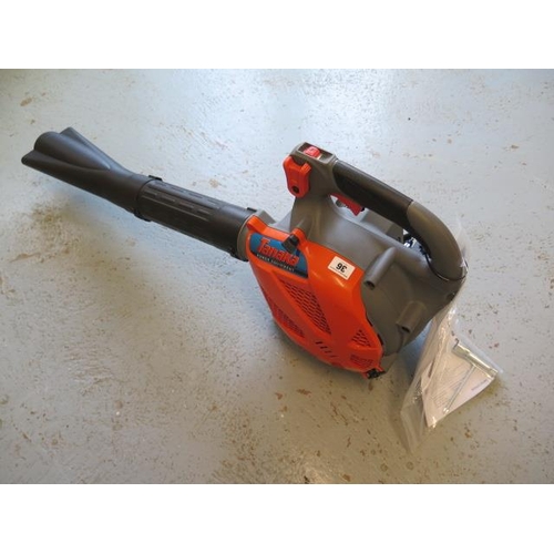 36 - A Tanaka petrol leaf blower THB-260PF, in good working order with instructions, normal retail price ... 