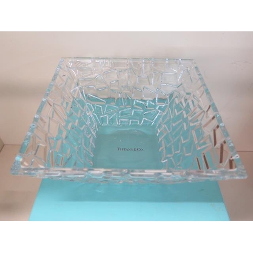 296 - A Tiffany & Co crystal glass sierra square bowl / platter in very good condition, with box, 11.5cm t... 