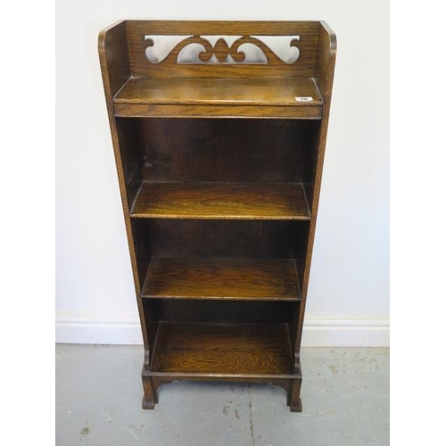 78 - A small oak bookcase 101cm tall x 42cm x 17cm