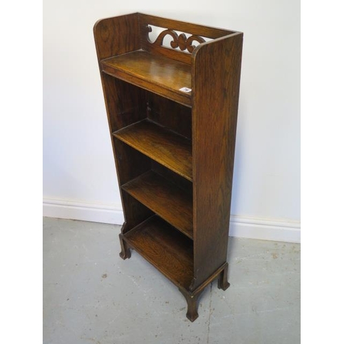 78 - A small oak bookcase 101cm tall x 42cm x 17cm