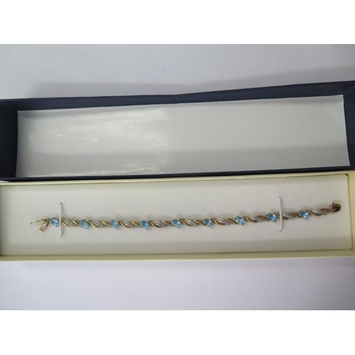 481 - A hallmarked 9ct yellow gold bracelet, 18cm long, total weight approx 7.3 grams, in good condition