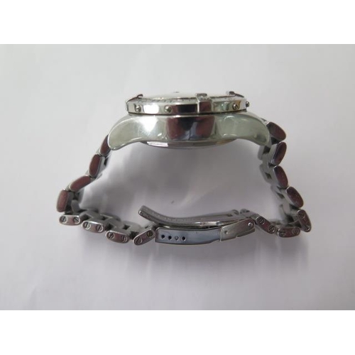 641 - A Breitling Super Ocean Chronometre stainless steel gentlemans automatic bracelet wristwatch A13340,... 