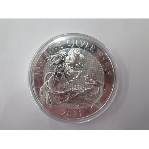 704 - A 2021 10oz fine silver 999 £10 coin