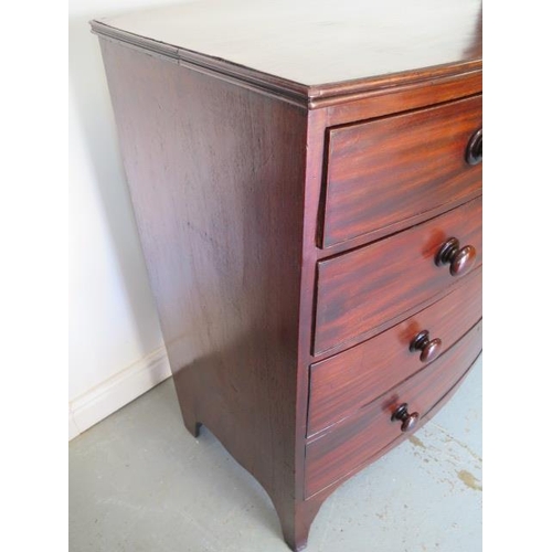 82 - A Georgian mahogany bow fronted chest of 2 over 3 graduated drawers on swept feet and bun handles, i... 