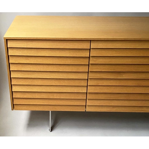 30 - SIDEBOARD BY PUNT MOBLES, Retro style oak, with three louvre drawers flanked by cupboards, on steel ... 