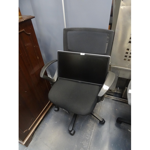 31 - Office chair