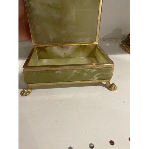 52 - Alabastery Onyx box with lions feet