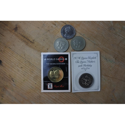 329 - Three wallets of Britain's First Decimal Coins, and more.