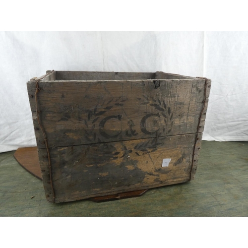 177 - A vintage wooden C&C bottle crate.