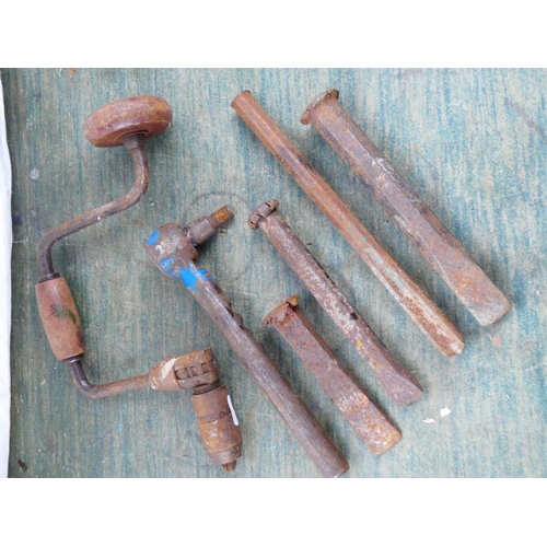 39 - An assortment of tools.