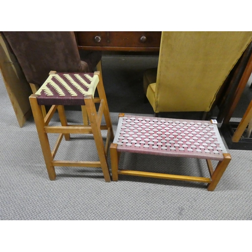 400 - 2 vintage/ retro stools.