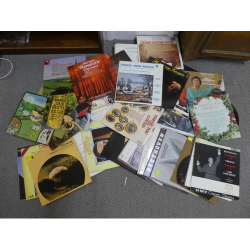 417 - A large collection of classical records/ albums etc.