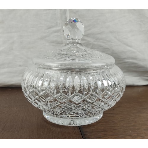 332 - A Tyrone crystal lidded bowl.