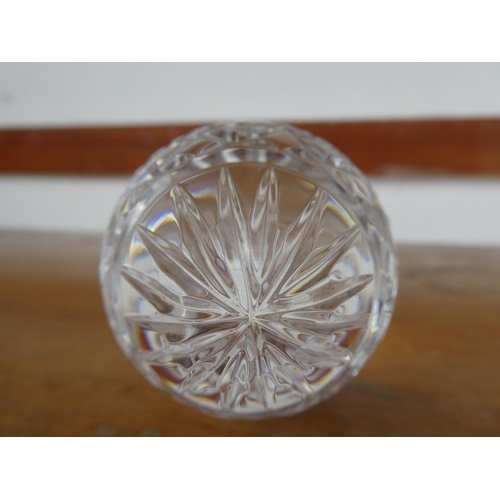 41 - A Tyrone crystal paperweight.