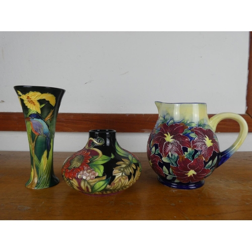 46 - A stunning Old Tupton Ware decorative jug and 2 vases.