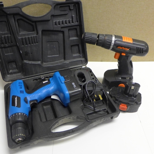 2019 - Powerbase 14.4v cordless drill, battery and charger - in case - W & 1 Challenge cordless drill - 2 b... 