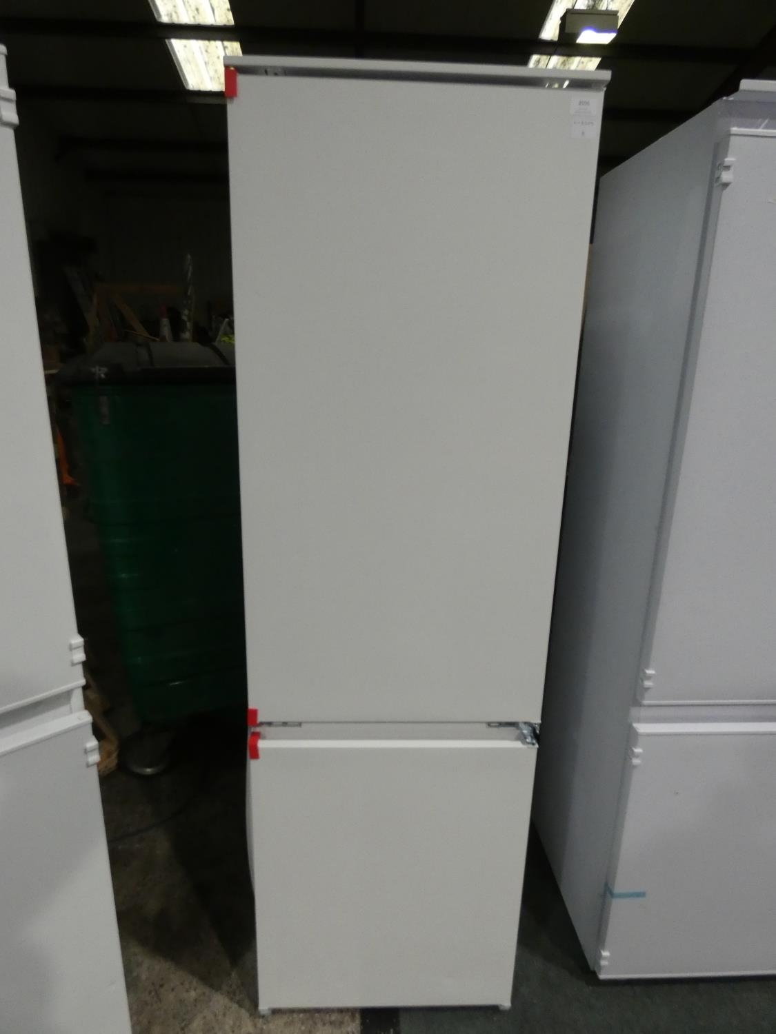 An Electrolux 70 30 Integrated Fridge Freezer Enn2801eov