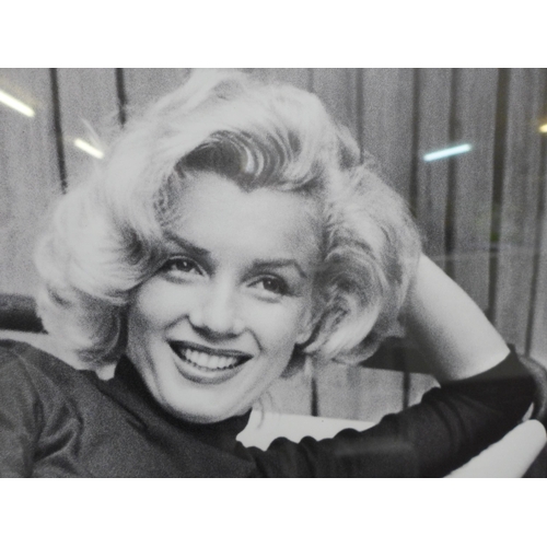 1358 - A Marilyn Monroe - Smile  framed print 60X80  (PPR5126921)   #