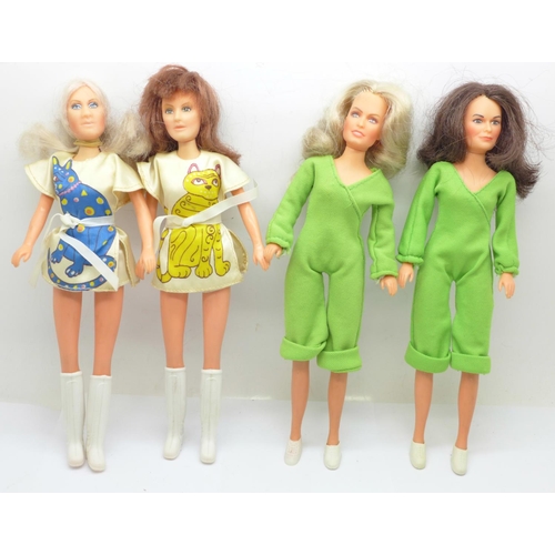 ticket Componeren vermogen Two original 1970's dolls, Abba Agnetha and Frida, and two o... | Barnebys