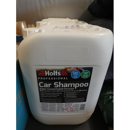 3055 - Holts Car Shampoo 3 x 20L       (238-94-96 )* this lot is subject to vat